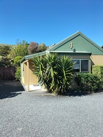 Bay Cottages