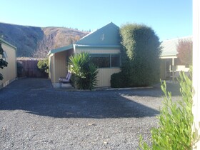 Bay Cottages