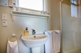 Bendamere House Bed & Breakfast