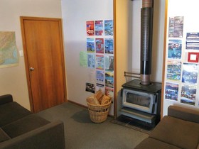 Dolphin Lodge Backpackers