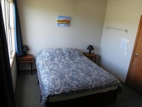 Dolphin Lodge Backpackers