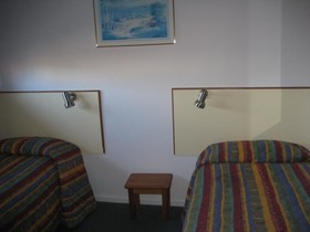 Heritage Court Motor Lodge
