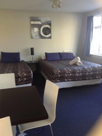 Seaview Motel