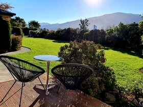 Te Mahuru Retreat