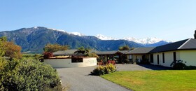 Te Mahuru Retreat