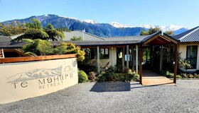 Te Mahuru Retreat