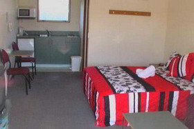 Willowbank Motel