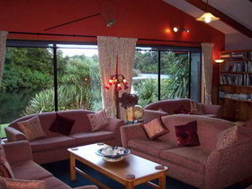 Wilderness Lodge - Lake Moeraki