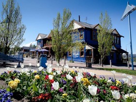 The Blue Pub