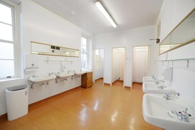 Burns Lodge at Holy Cross Centre