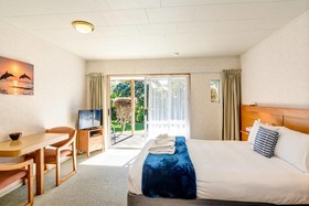 Abbey Court Motel