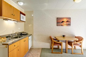 Abbey Court Motel
