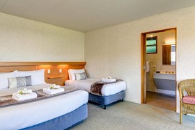 Abbey Court Motel