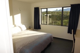 Avalon Manor Motel
