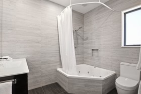 Grand Suites Murchison