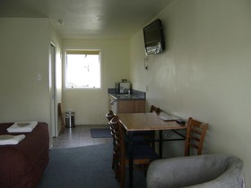 Mataki Motel