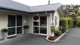 Admirals Motor Inn