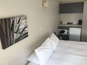 Aloha Lodge