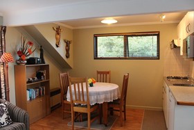 Annick House Bed & Breakfast