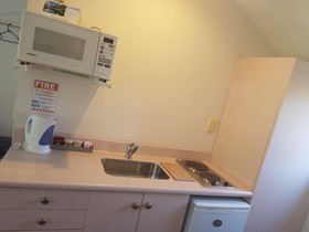 Apex Motor Lodge