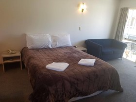 Apex Motor Lodge