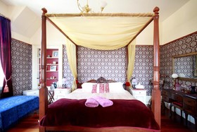 Boutique Hotel Warwick House
