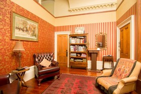 Boutique Hotel Warwick House