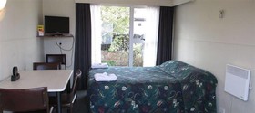 Courtesy Court Motel