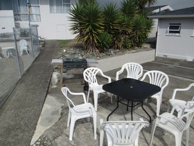 Courtesy Court Motel
