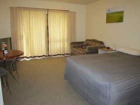 Greens Motel