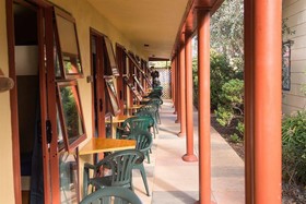 Paradiso Backpacker Hostel