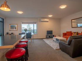 Riverwalk Apartments