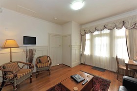 Shelbourne Villa