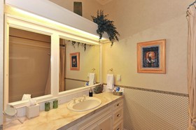 Shelbourne Villa