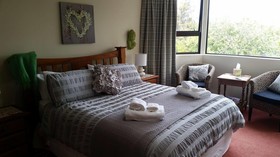 Oamaru House Bed and Breakfast