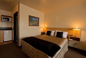 Broadway Motel