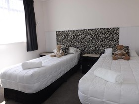 High Street Living Motel