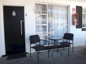 High Street Living Motel