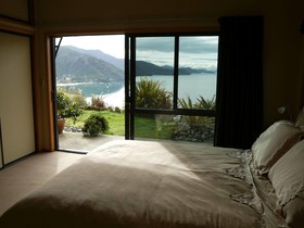 Okiwa Bay Lodge