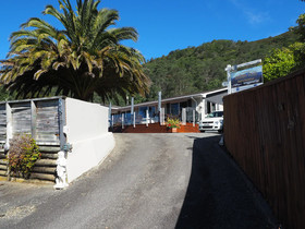 Sounds Vista Bed & Breakfast