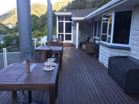 Sounds Vista Bed & Breakfast