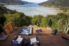 The Sounds Retreat