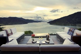 The Sounds Retreat