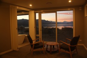 Lakestone Lodge