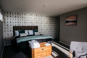 Lakestone Lodge
