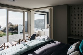 Lakestone Lodge