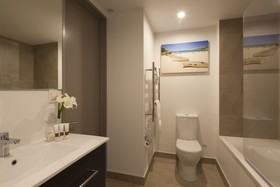22 Hallenstein Apartments by Staysouth