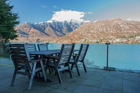 Lakefront Villas