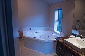 Lakefront Villas