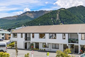 Amity Serviced Apartments